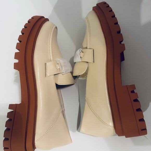TRENDING PLATFORM LOAFERS FAUX LEATHER White/Tan CHUNKY SOLE NEUTRAL 8.5 - Picture 6 of 13